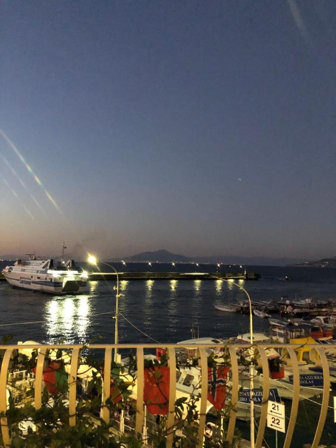 Апартаменти La Baia Di Napoli Капрі Екстер'єр фото